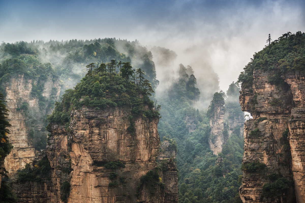 Zhangjiajie ma ọ bụ Avatar Park na China