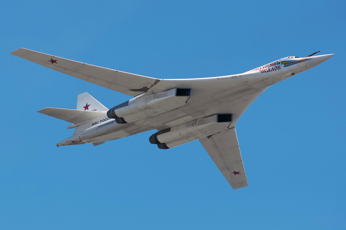 Tu-160 "หงส์ขาว"