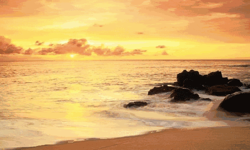 GIF obrázek: moře při západu slunce