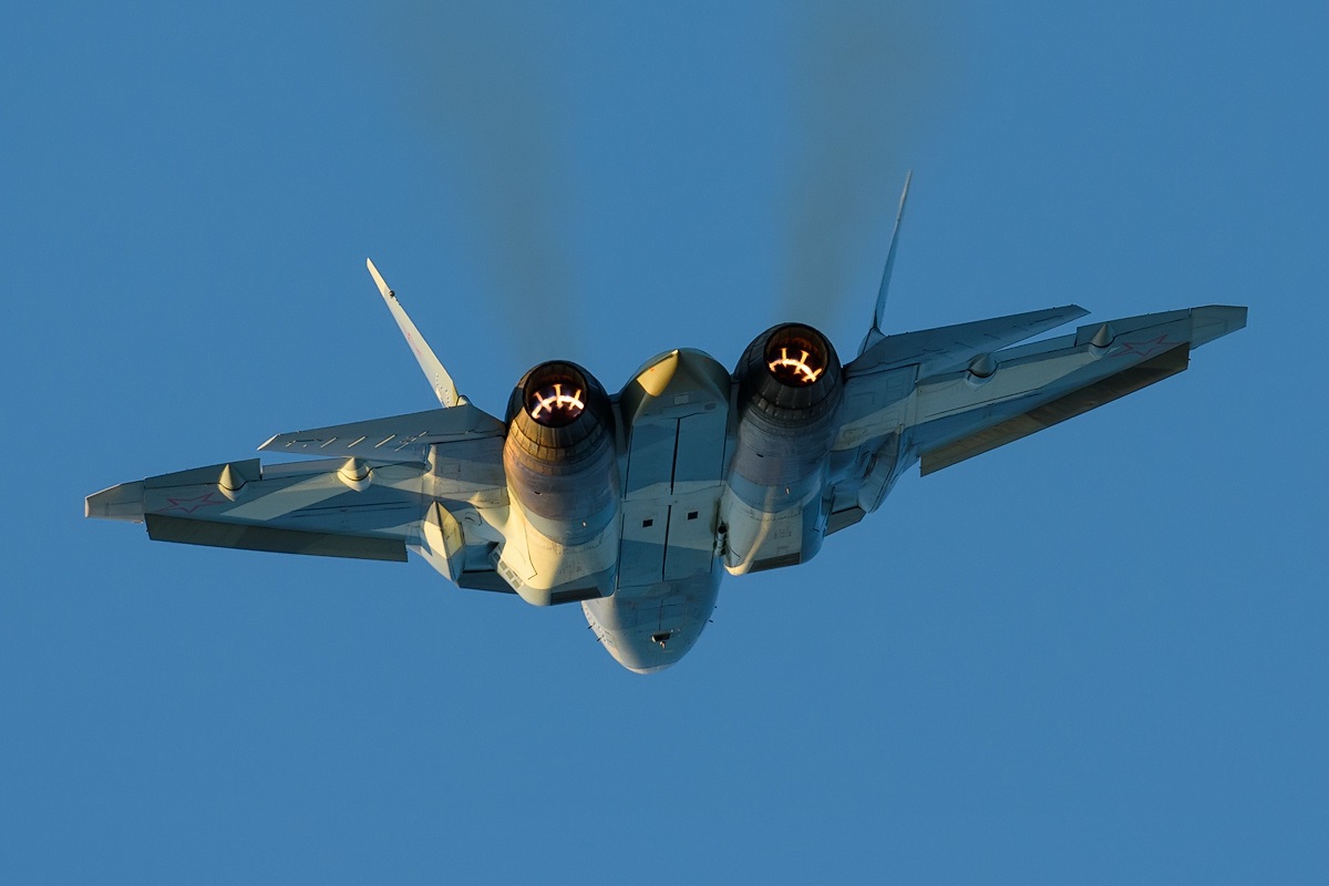 รูปภาพของ Su-57 (PAK FA หรือ T-50)