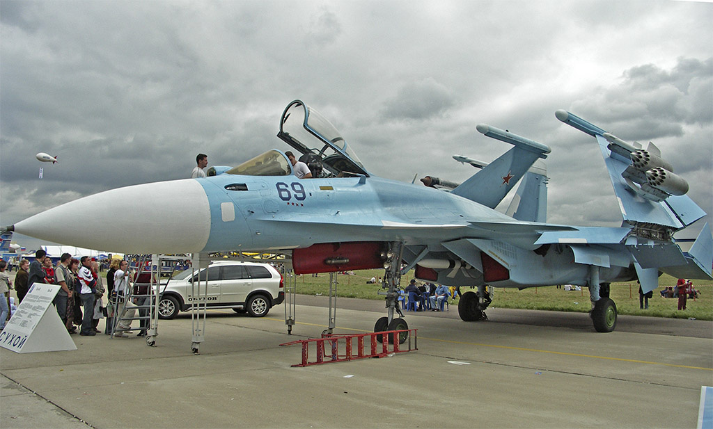 Su-33 (Su-27K), photo from the air show MAKS-2005