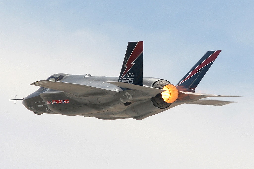 Lockheed Martin F-35A blesk II
