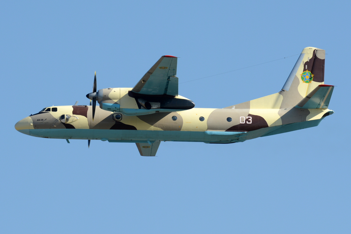 Larawan ng An-26 na hangganan ng Kazakhstan