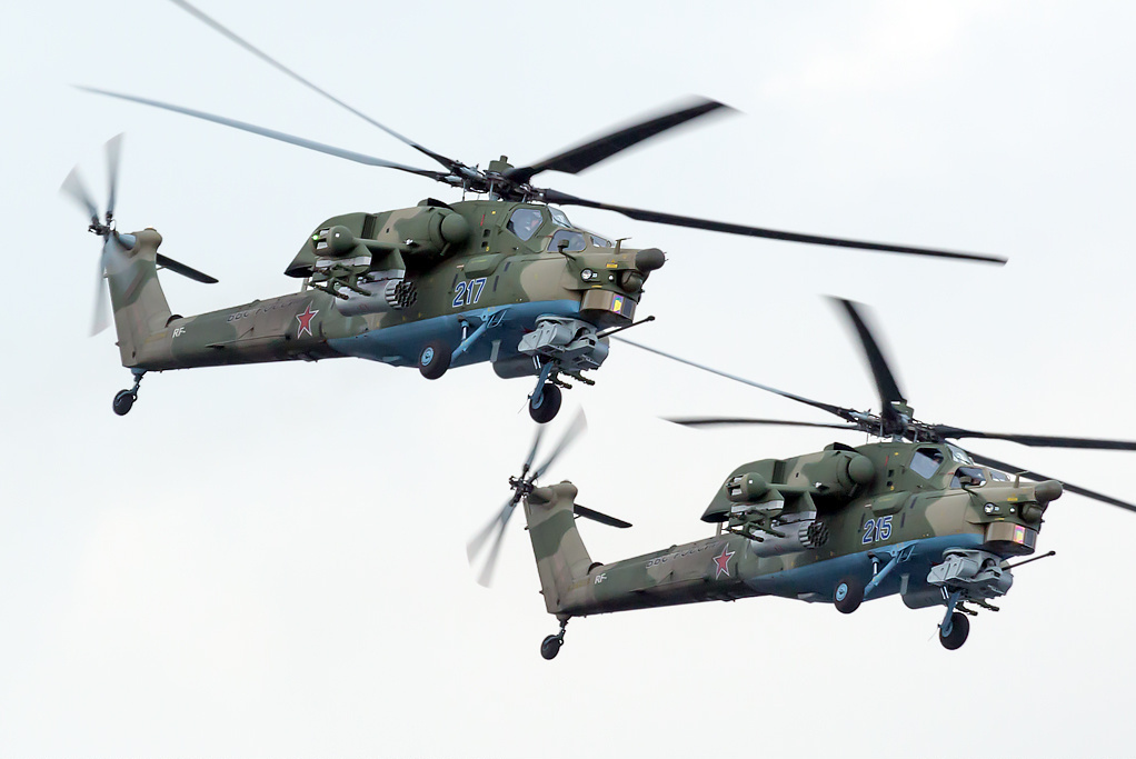 รูปถ่าย: Mi-28 pair