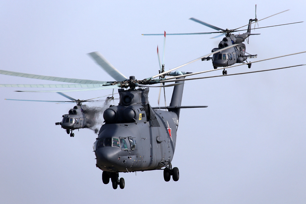 Mi-26 และ Mi-8MTV-5