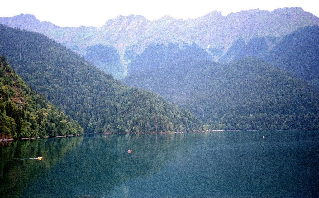Lago Ritsa