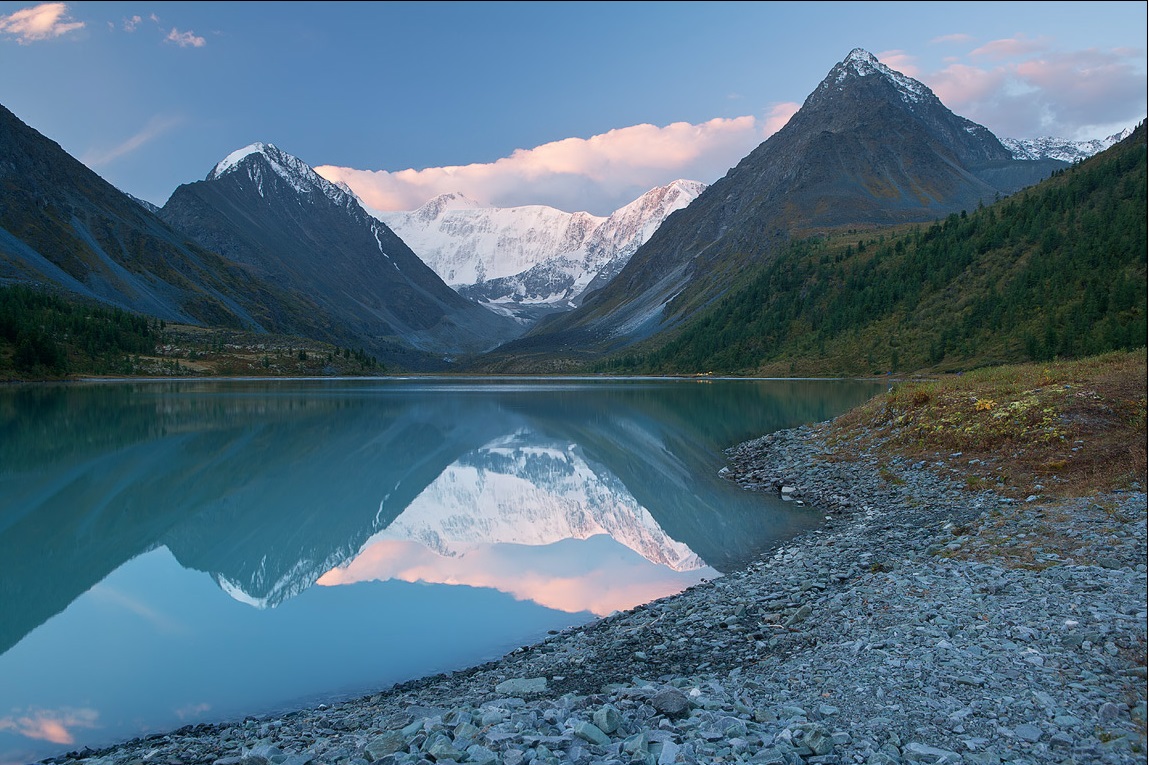 Foto nan Altai Lakes: Lake Akkemskoe, Belukha Mountain