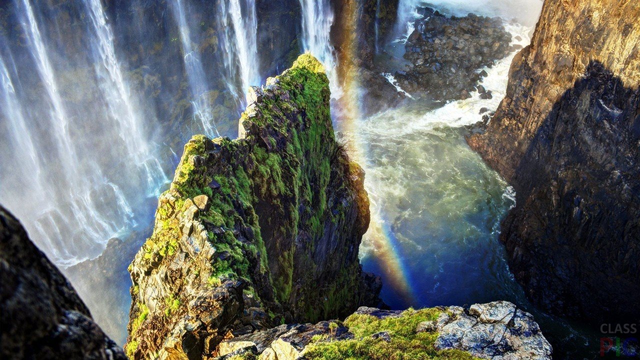 Rainbow sa Victoria Falls