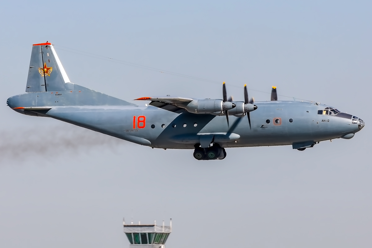 Ifoto ye-Air-Air Force yase-Kazakhstan