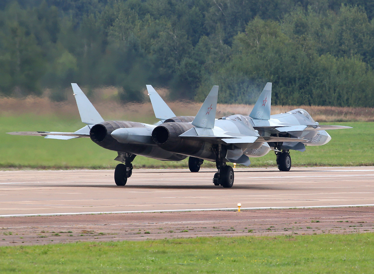 រូបថតរបស់ Su-57 (PAK FA ឬ T-50)
