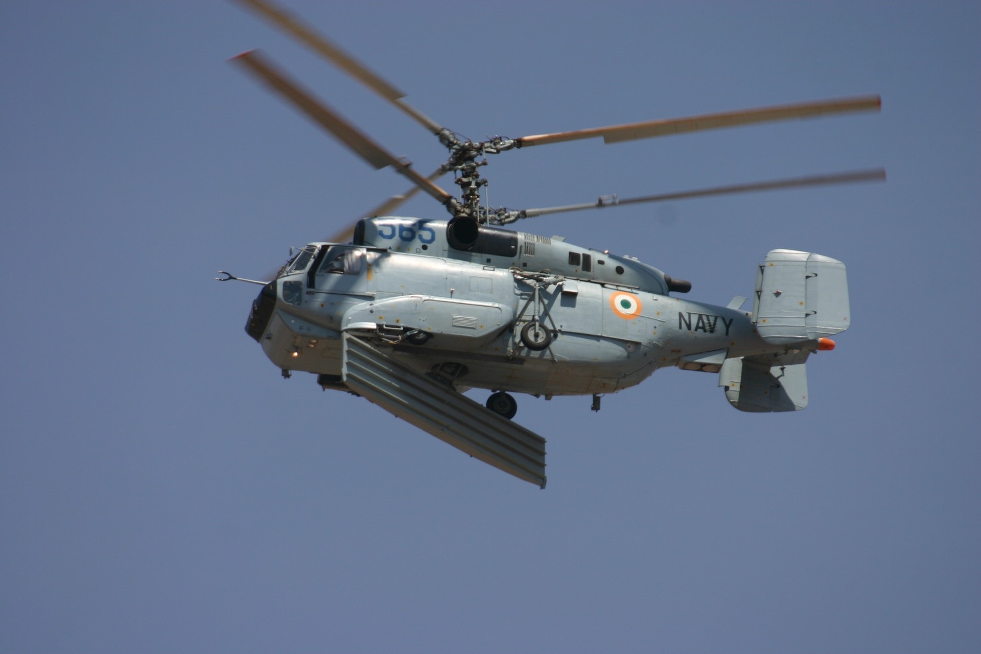 Foto Ka-31 av den indiska armén