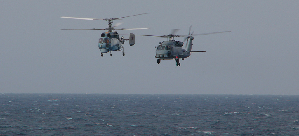 Tentera Laut Ka-27PS Persekutuan Rusia dan helikopter anti-kapal selam S...