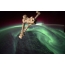 Uhambo lwama-32 kwi-ISS lucwangcisa iifoto zezithuthi ezikumantla ezijikelezayo kwiGrey Earth