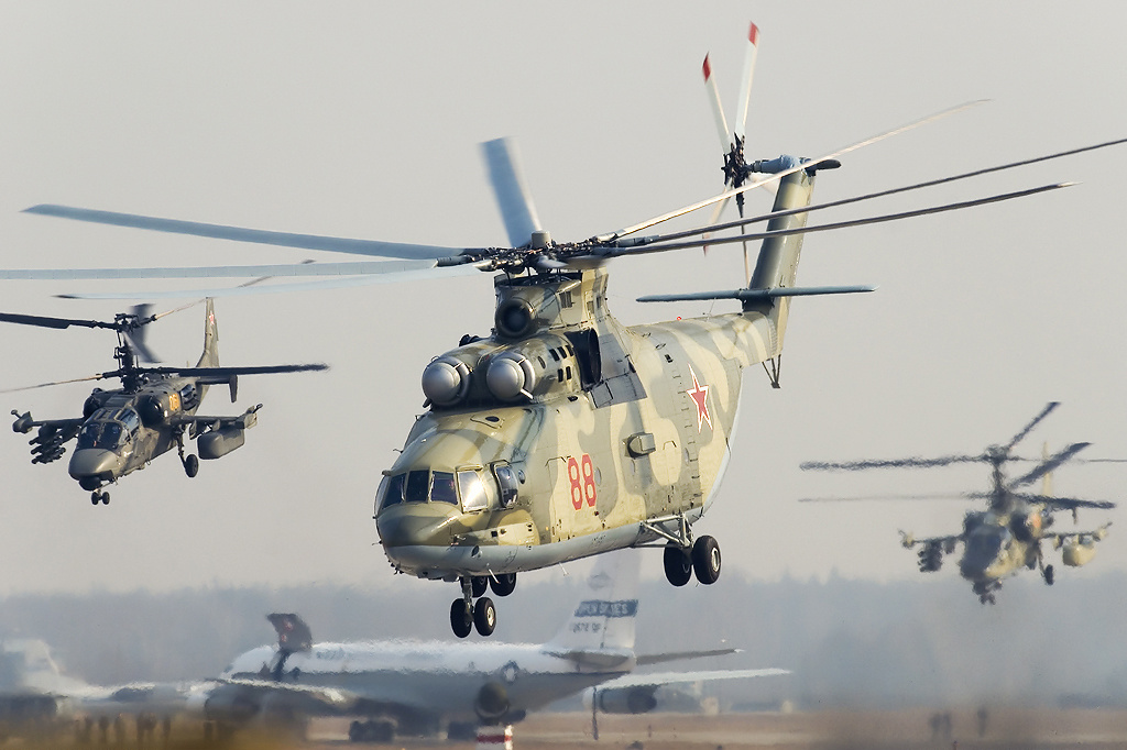 Mi-26 and Ka-52